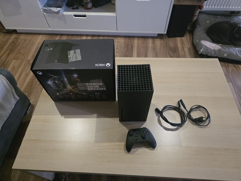 Xbox Series X 1Tb Nowa! Gwarancja