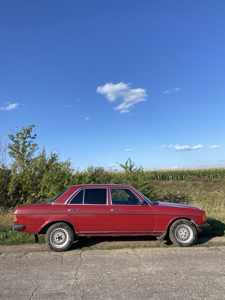 Продам Мерседес w123 240d