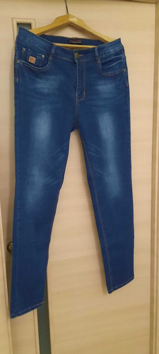 Женские джинсы 50 -52 размер.