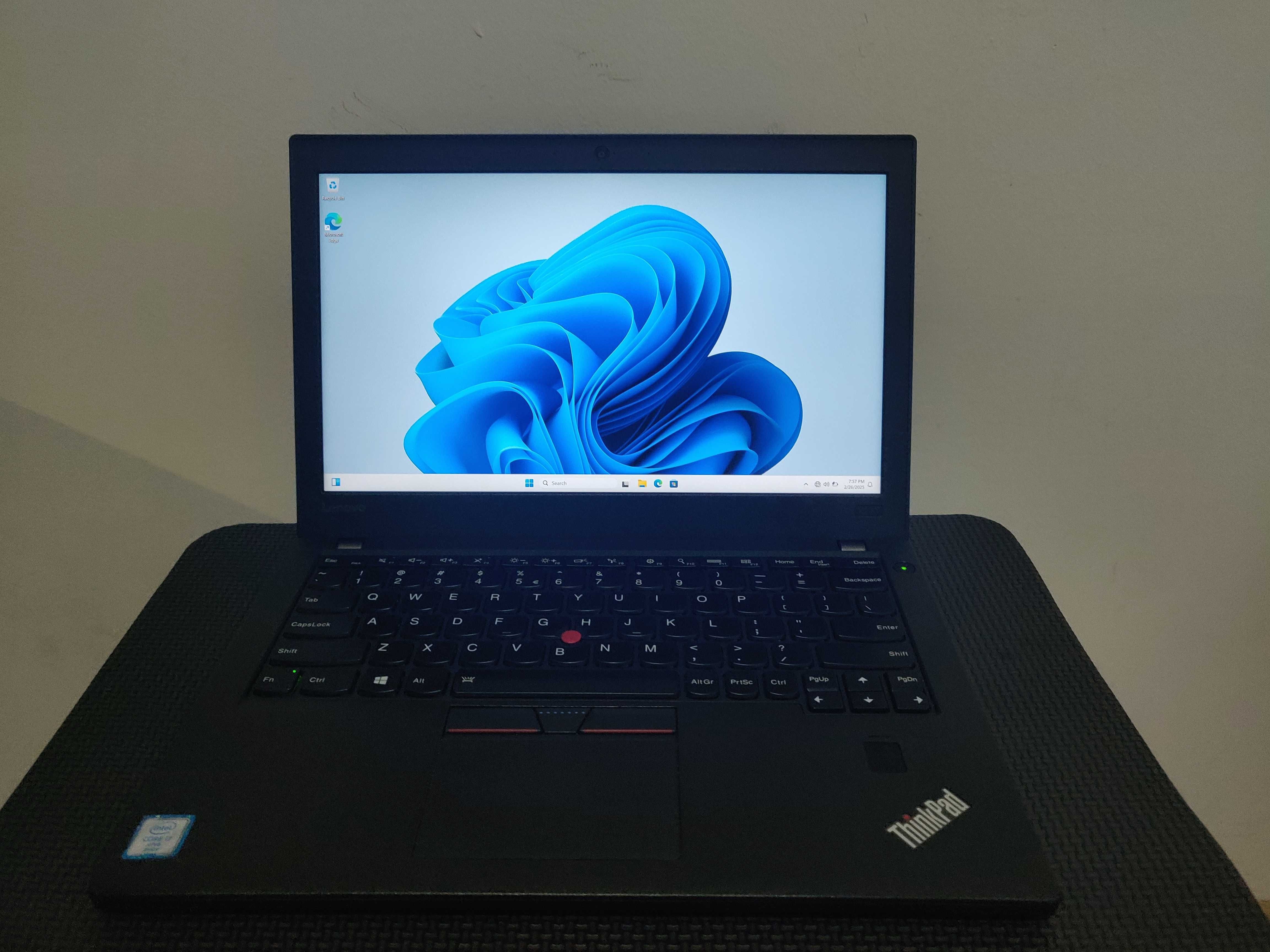 Laptop Lenovo thinkpad x270 / core i7 / RAM 8gb / 256gb NVME SSD