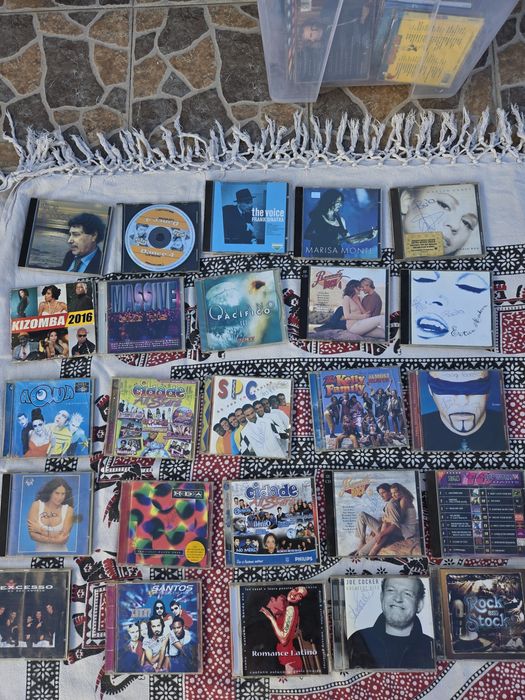 Conjunto cds vendo individualmente