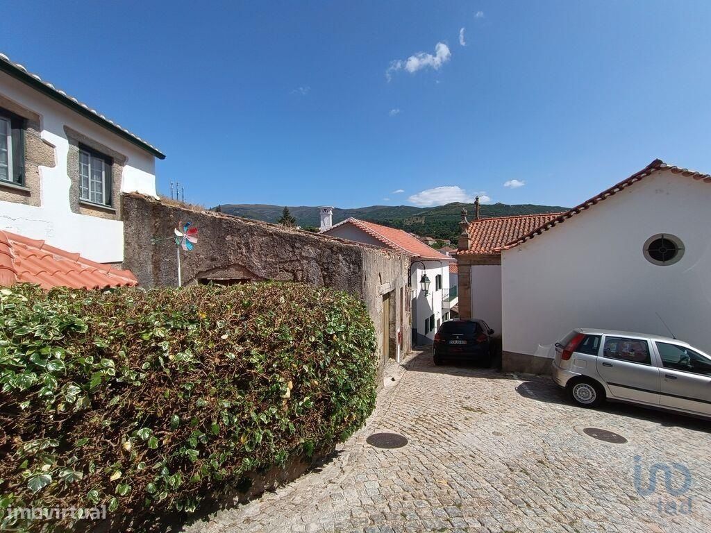 Casa em Gouveia de 177,00 m2