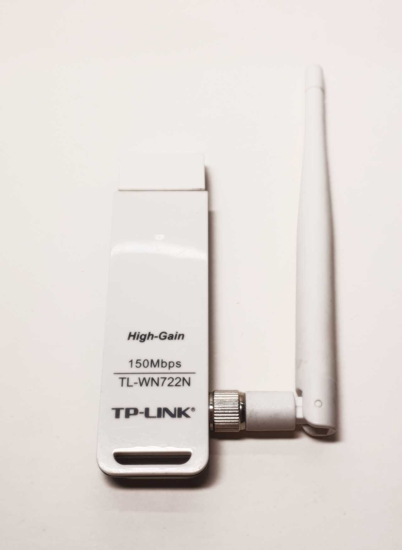 Zestaw Sieciowy : Router / Karta sieciowa / Antena wewnętrzna dookólna
