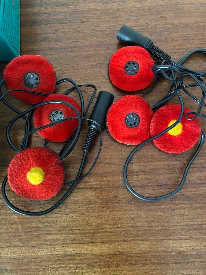 Intercomunicadores com fios para capacetes