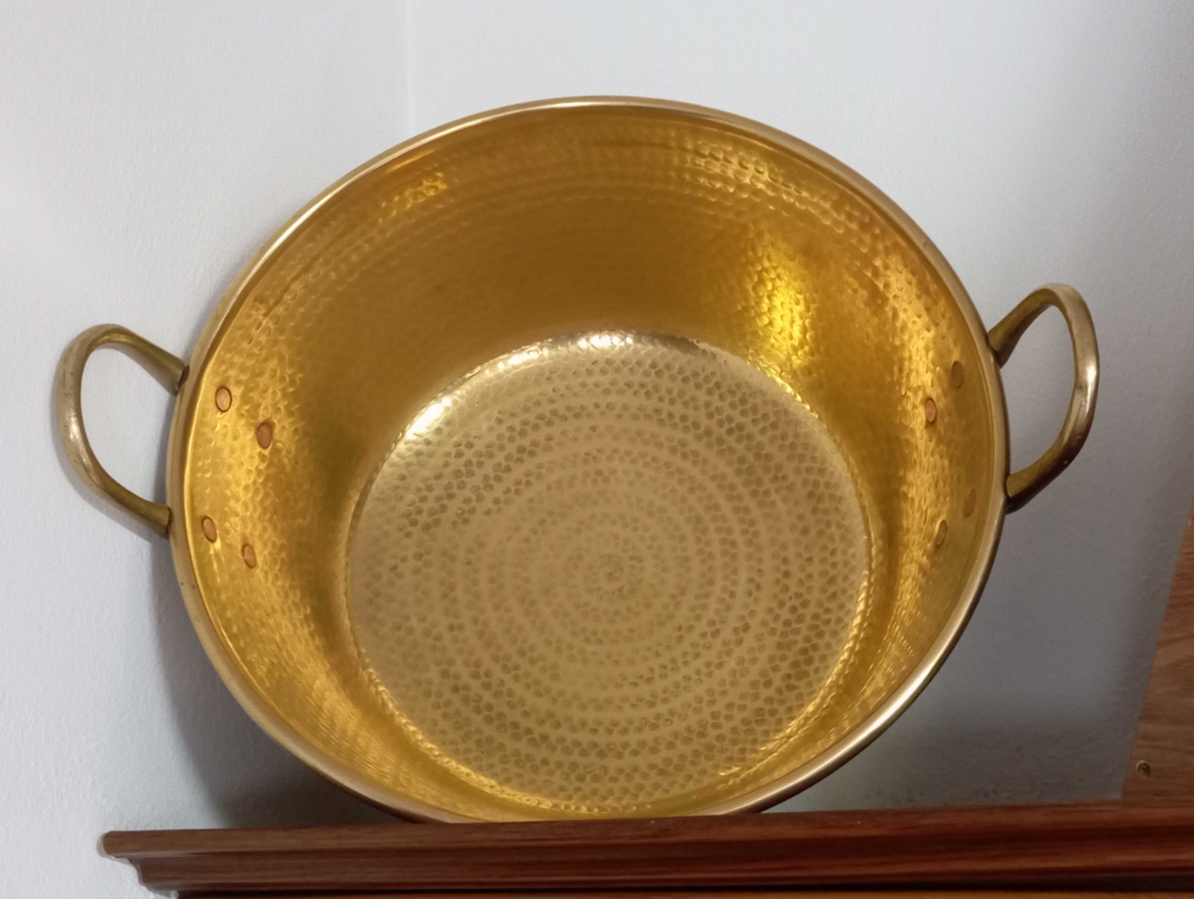 Tacho cobre antigo
