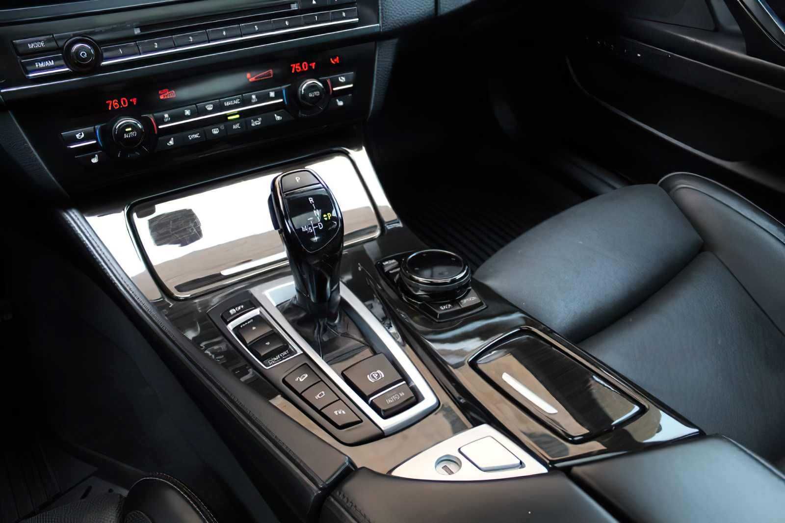 2015 BMW 5 Series 550i xDrive