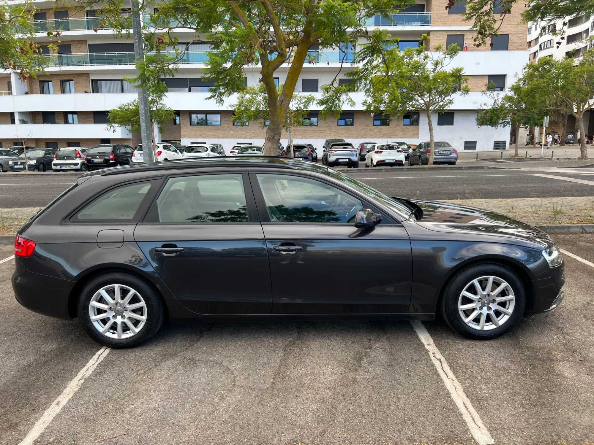 Audi a4 avant 2.0 TDI  B8.5
