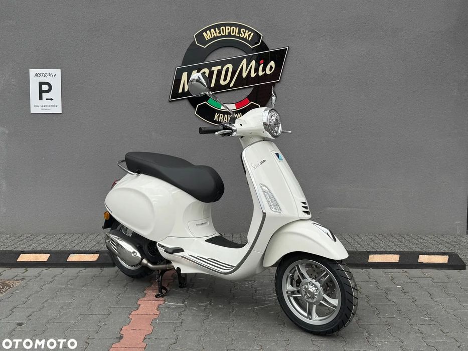 Vespa Primavera 125 Biała 2024! Nowość! Dostępny od ręki! Salon Moto Mio Kraków!