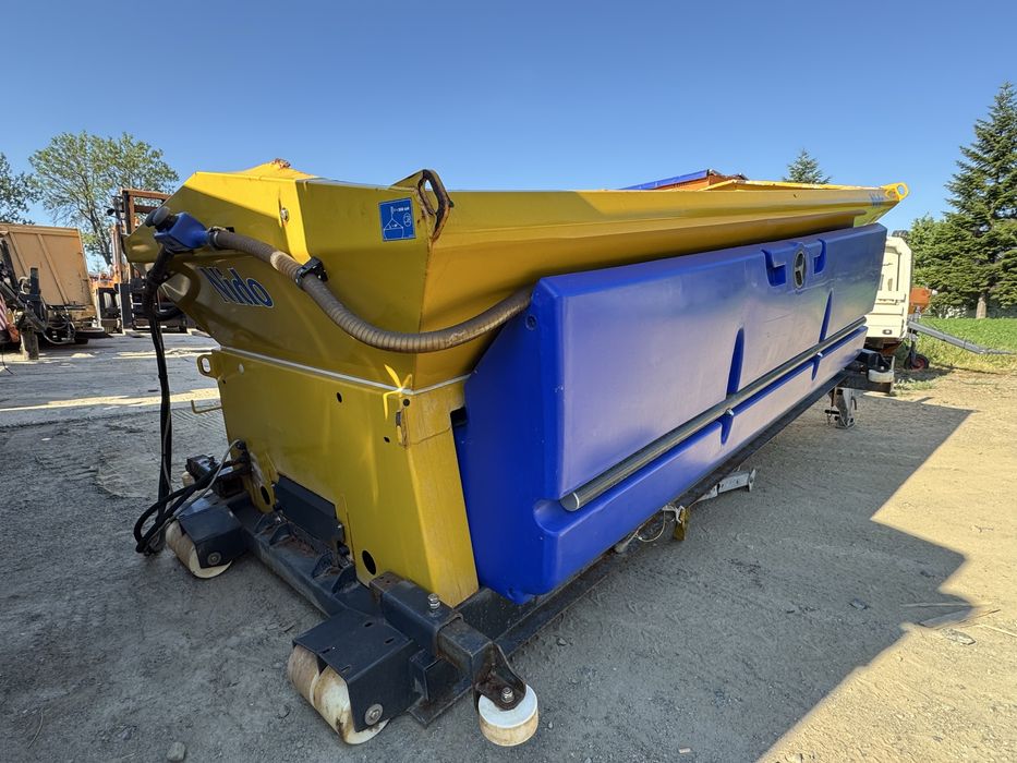 Solarka piaskarka Schmidt Syntos Stratos Taśma na unimog bez rdzy roto