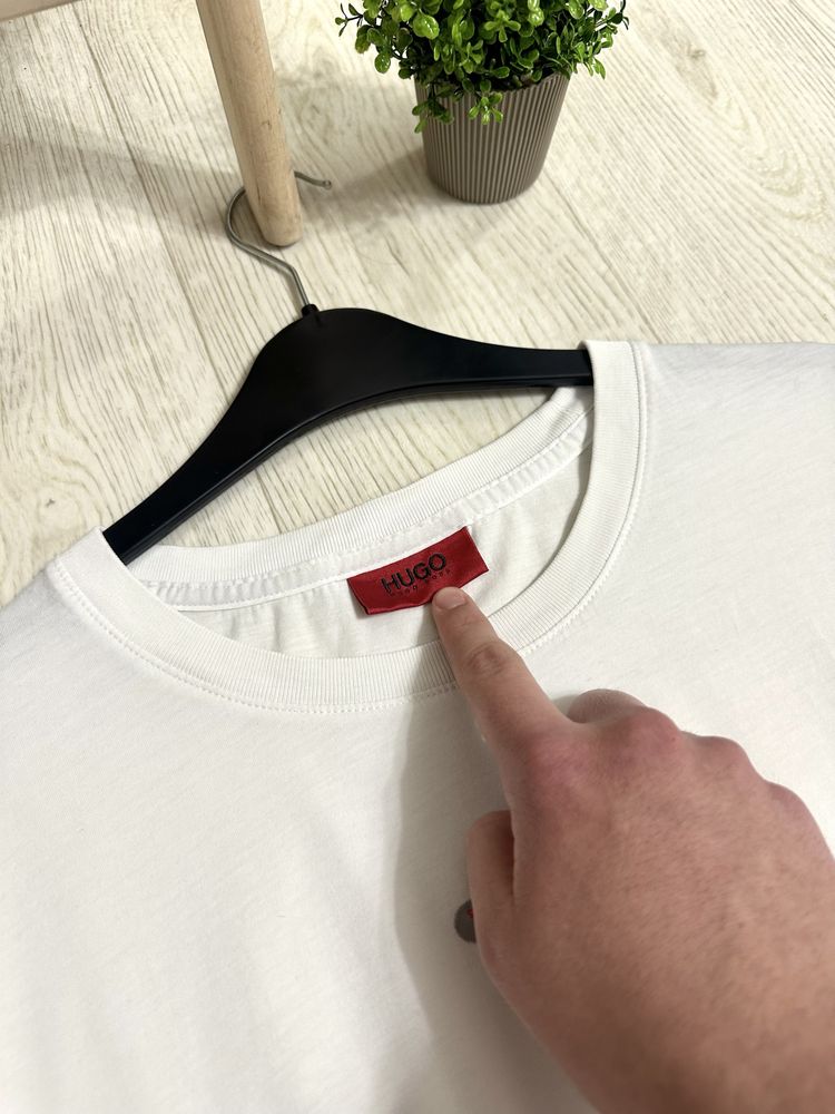 Hugo Boss Center Logo Tee футболка оригінал оригинал опт