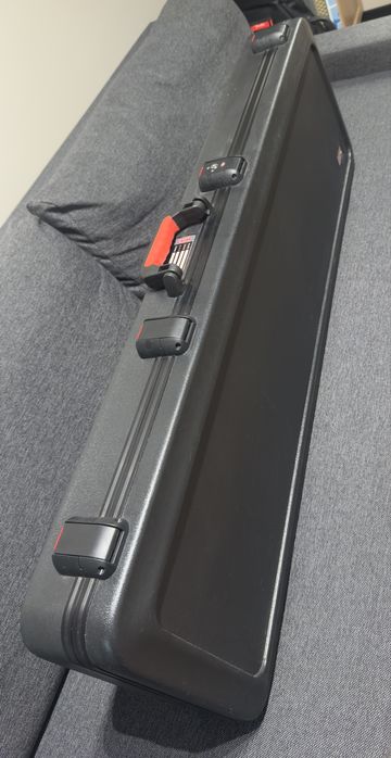 Nowy case Gator TSA 49