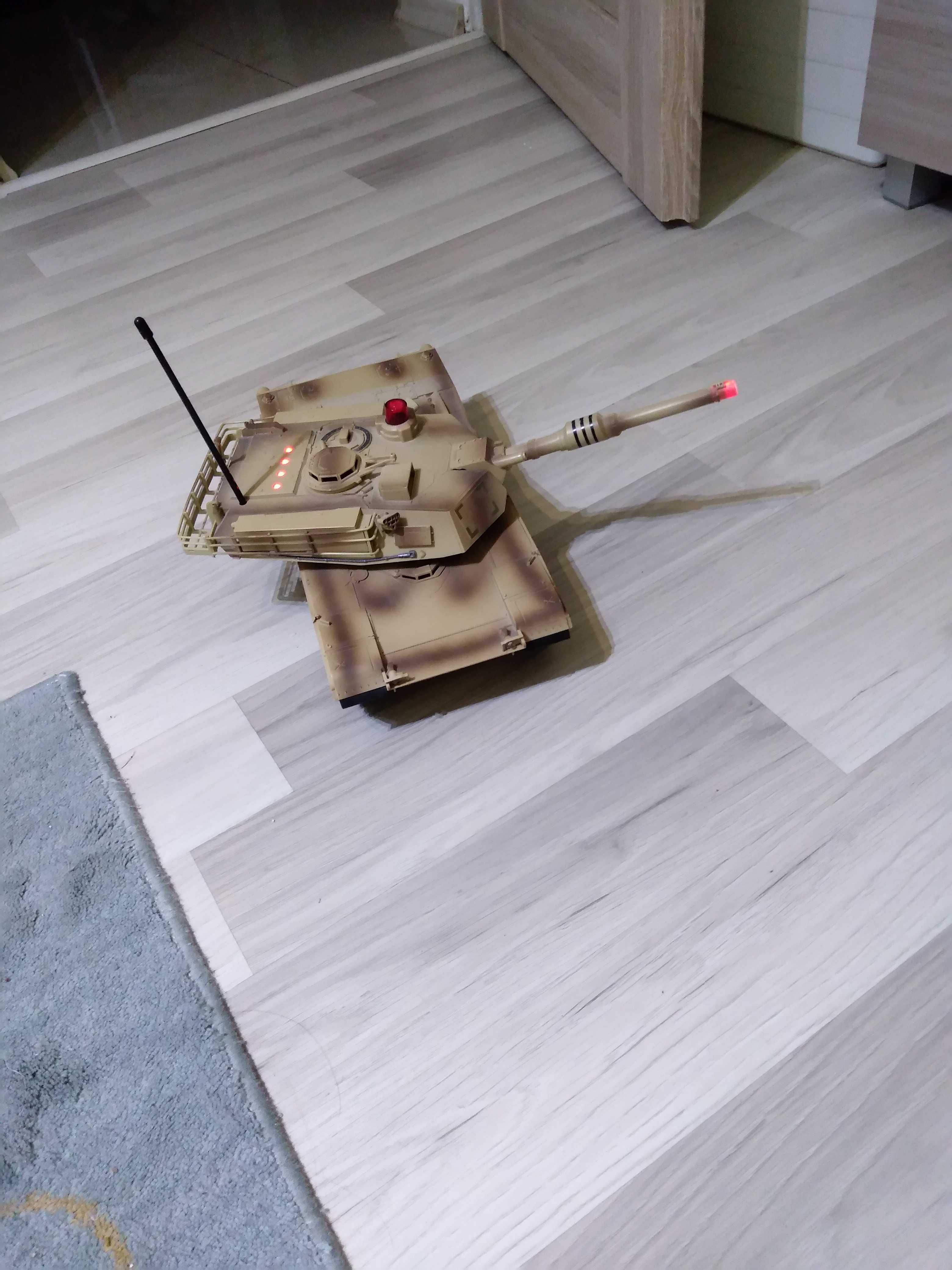 Czołg F 2 Abrams realistyczna zabawka