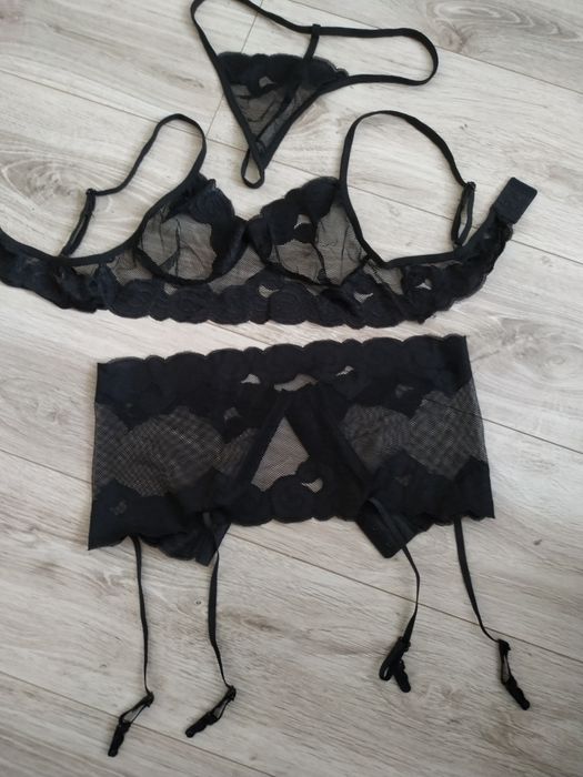 Bielizna koronkowa M