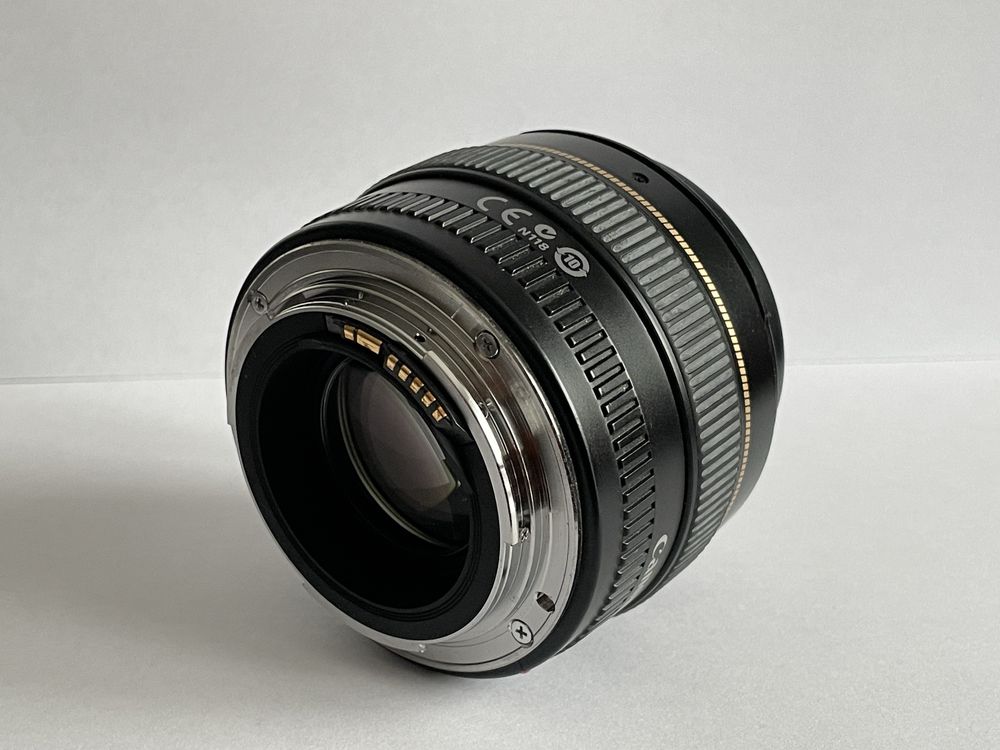 Obiektyw Canon EF 50 mm 1 : 1.4
