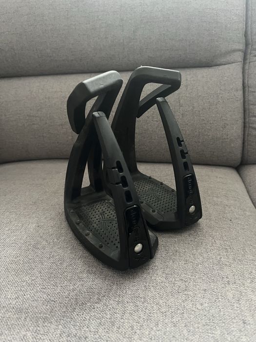 Strzemiona freejump soft up lite 2016