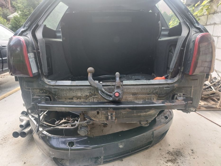 Hak Audi A4 B5 Odpinany Westfalia Holowniczy Zdejmowany Z Kluczem