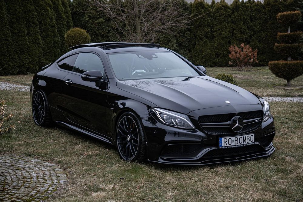 Mercedes-Benz Klasa C Mercedes C63 AMG /// Carbon Body KIT /// Niski Przebieg