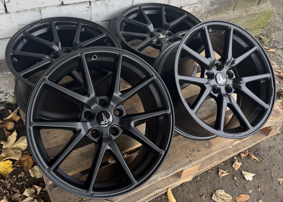 Tesla 18 диски оригінальні