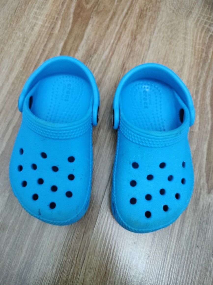 Klapki crocs sandały 23 24