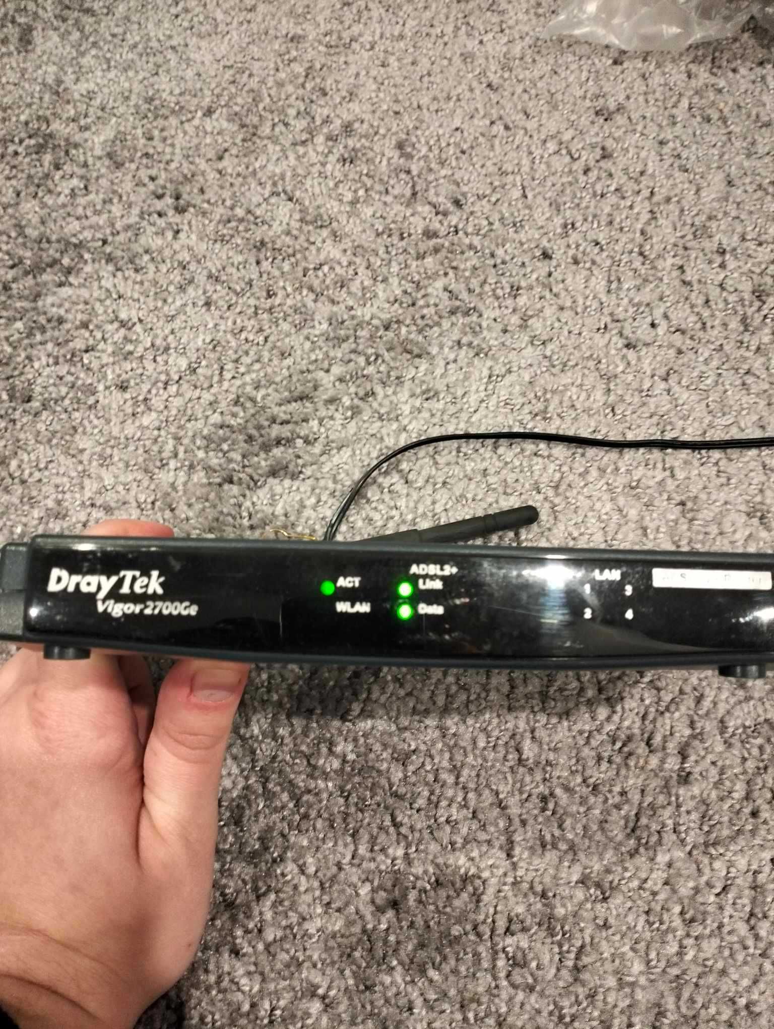 Router DrayTek Vigor2700Ge