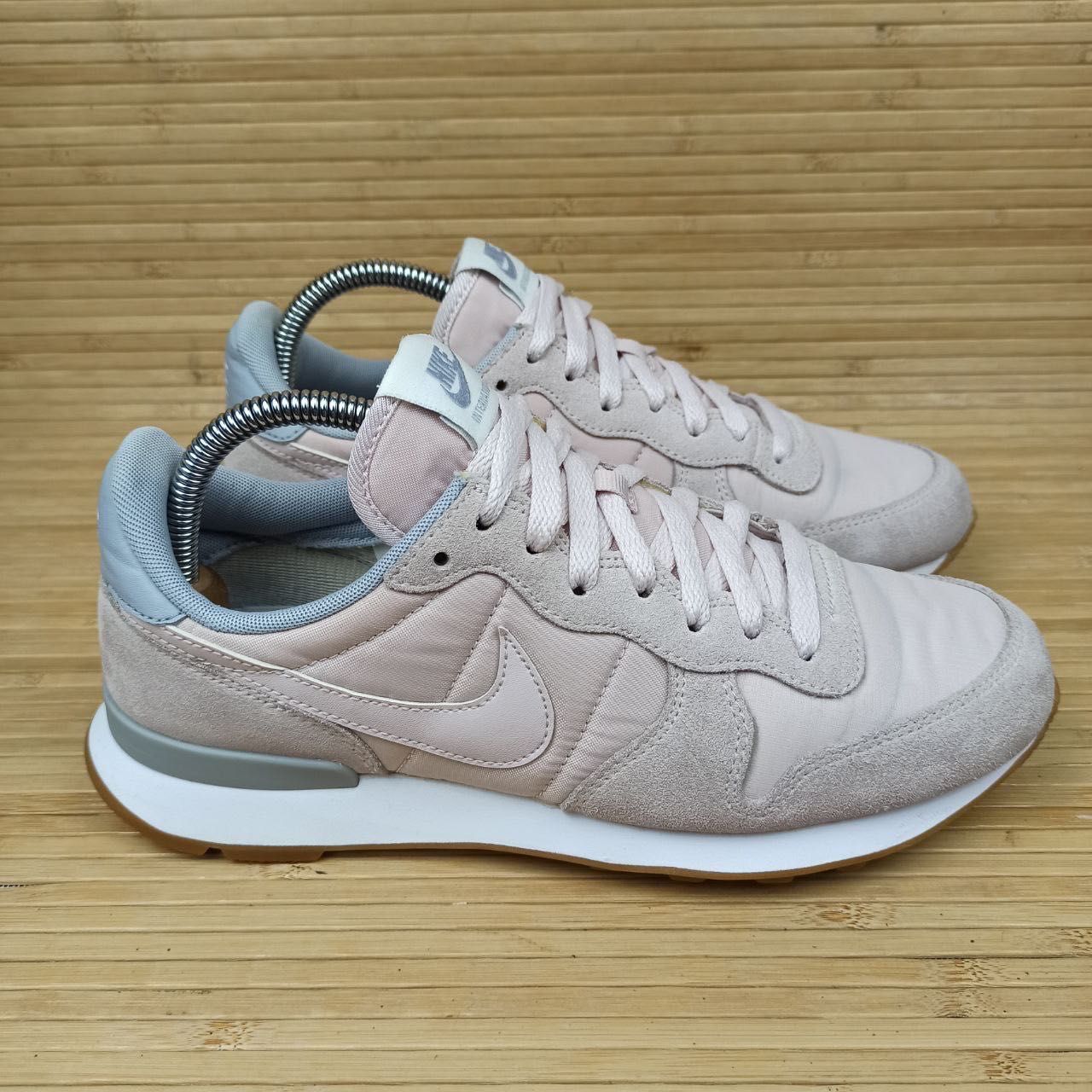 Кросівки Nike Internationalist Розмір 40 (25,5 см.)