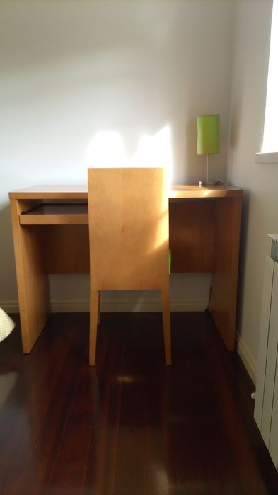 Mobília de quarto completo.