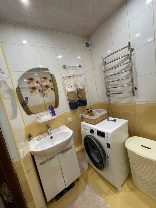 Продается 2-комнатная квартира в центре, ул. Свободы.