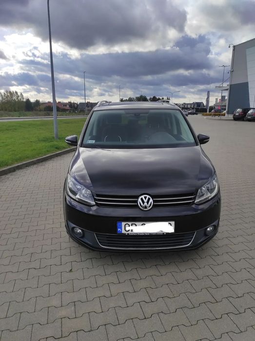 Volkswagen Touran Volkswagen Touran 1:4, TSI, czarny, 7-osobowy