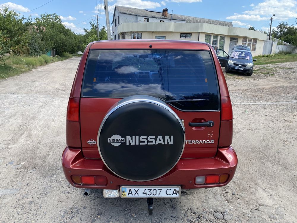 Продам Nissan Terrano 2