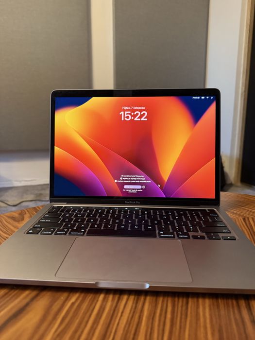 MacBook Pro M2 /13,3” /8GB RAM / 256 GB DYSK/