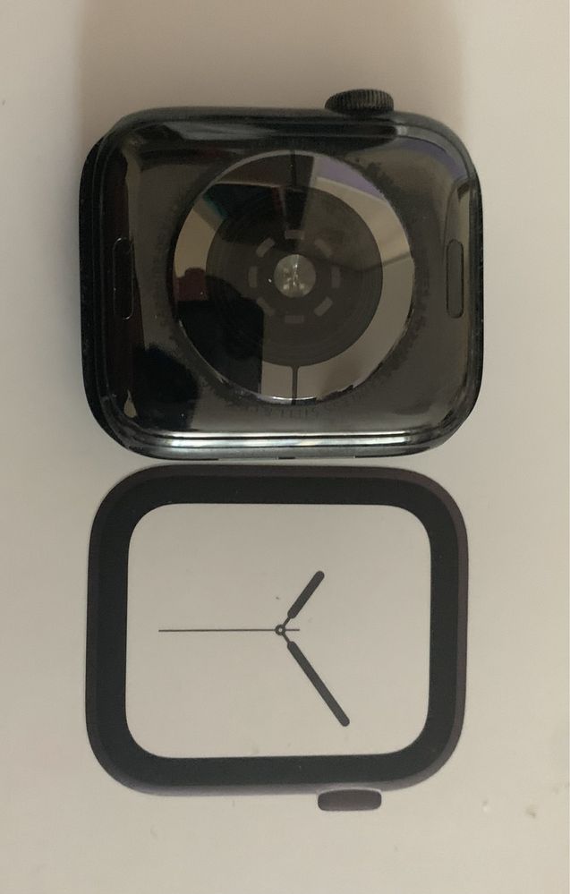 Apple watch series 4 44mm Space Black Stainless Steel Case