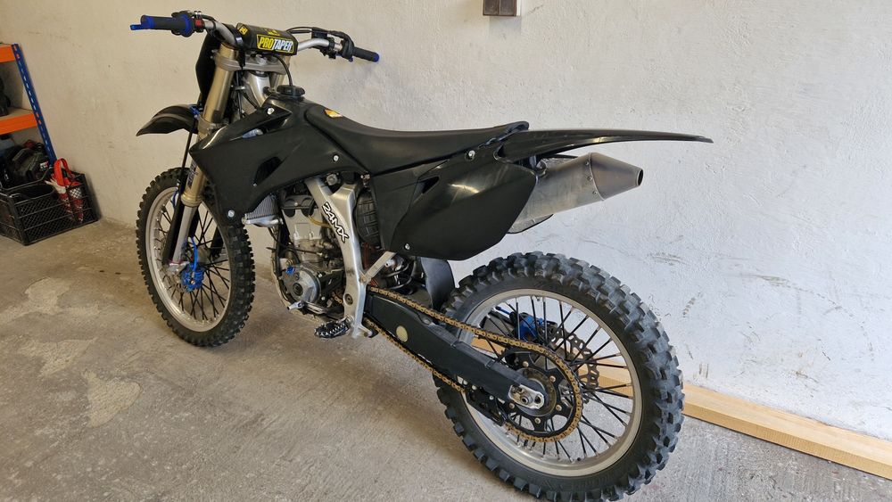 Yamaha YZF250 * 2007 rok * kask * ciuchy * buty