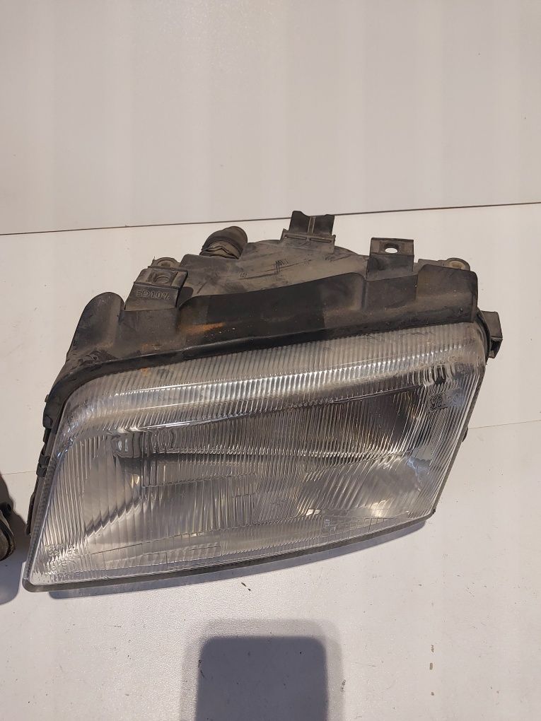 Audi a4 b5 lampa przednia przód reflektor prawa lewa prawy lewy