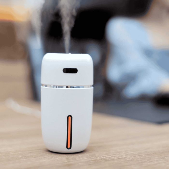 Ultradźwiękowy nawilżacz powietrza do samochodu i domu – aromaterapia