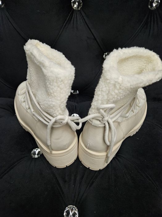 Bonprix Nowe botki śniegowce wsuwane 38