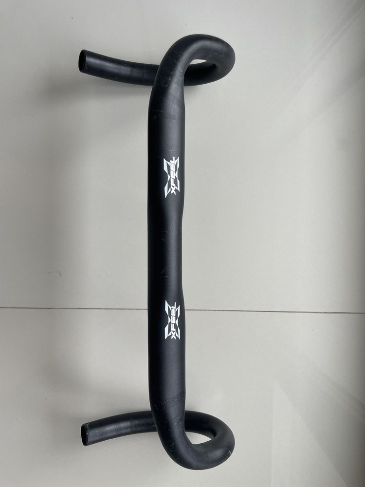 Guiador Ciclismo XFEEL 42cm