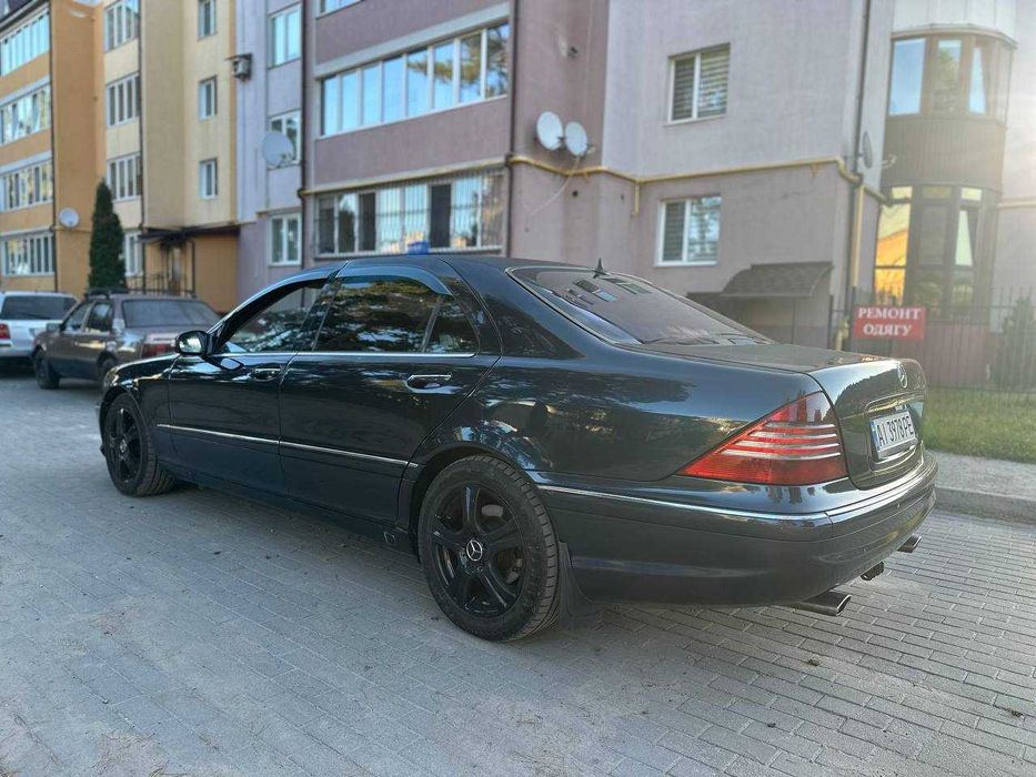 W220 цікавить обмін