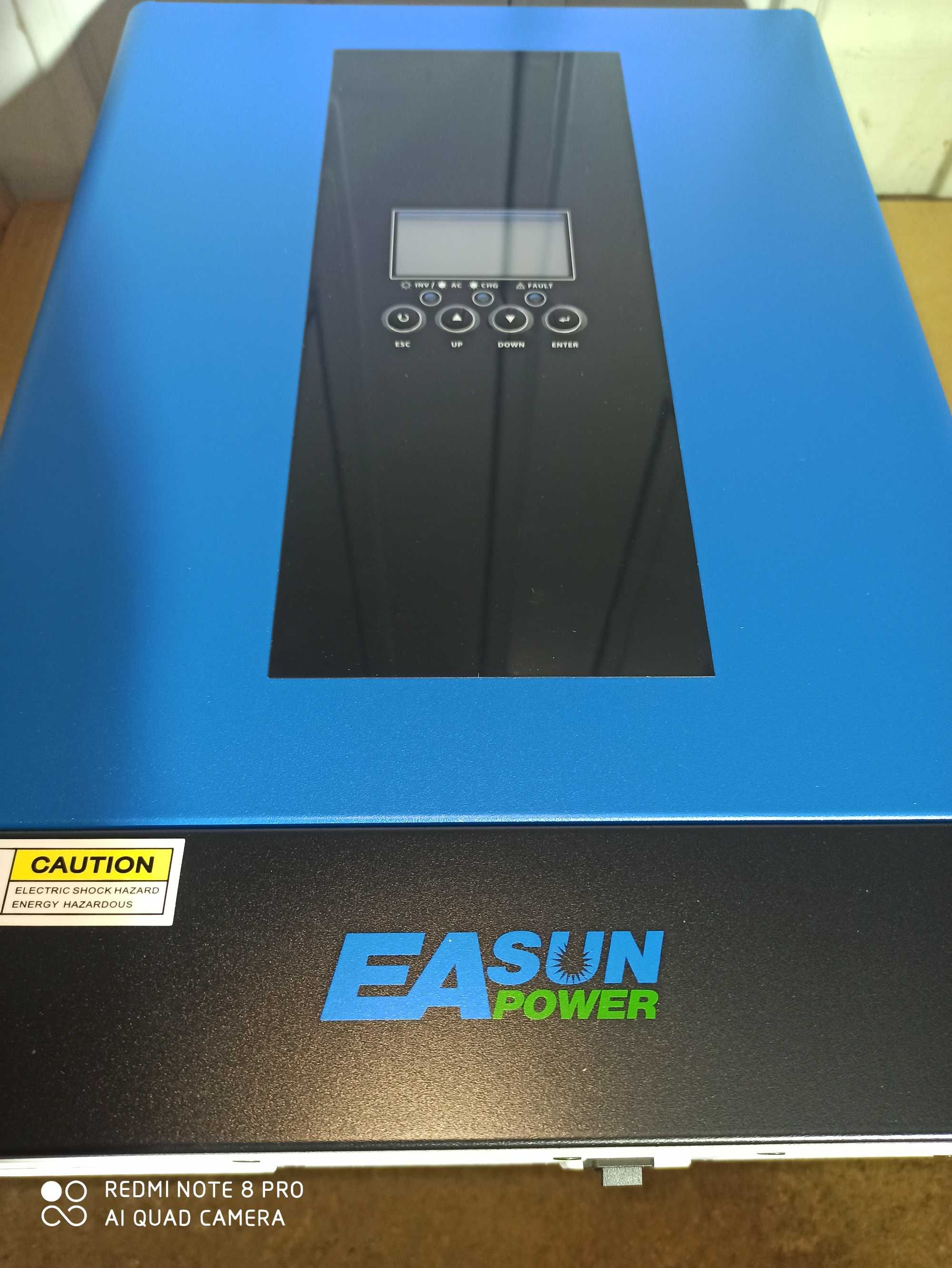 Inwerter ISolar WiFi SMG 6,2KW , pracuje bez Baterii lub Aku 48V