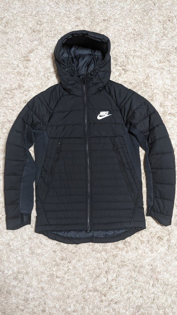 Продам чоловічу куртку оригінал NIKE M NSW HYBRID SYN FILL JKT