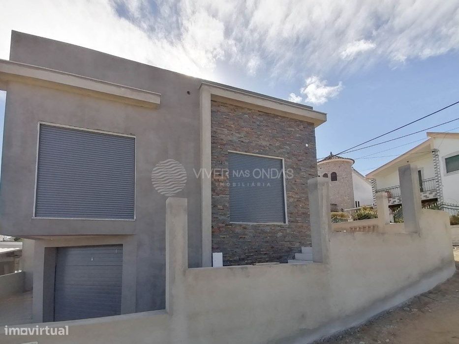 OFERTA ESCRITURA | Moradia T3 Térrea | Fernão Ferro