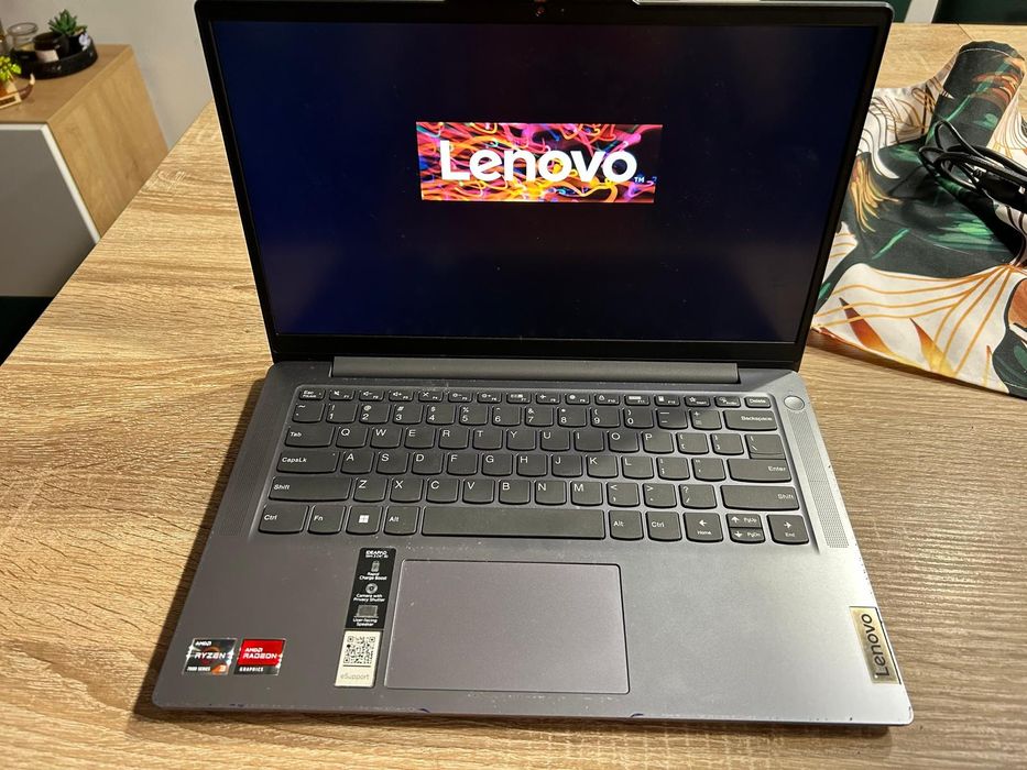 Laptop Ideapad 3 skin 14AMN8 512GB 8gb ram !Na Gwarancji!