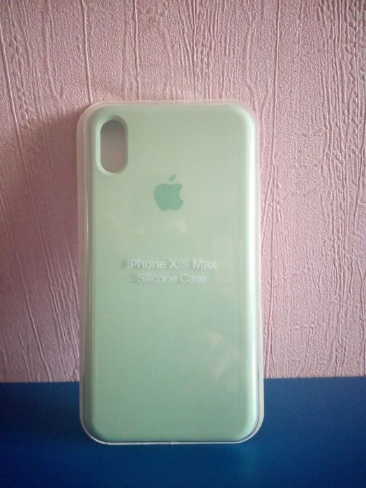 Чехол для iPhone XS Max Silicone case Apple. Новый.