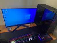 Komputer do gier z monitorem (z monitorami)