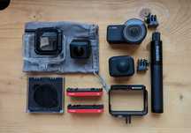 Insta 360 oen R (360lens + 5.7k sensor) + extras
