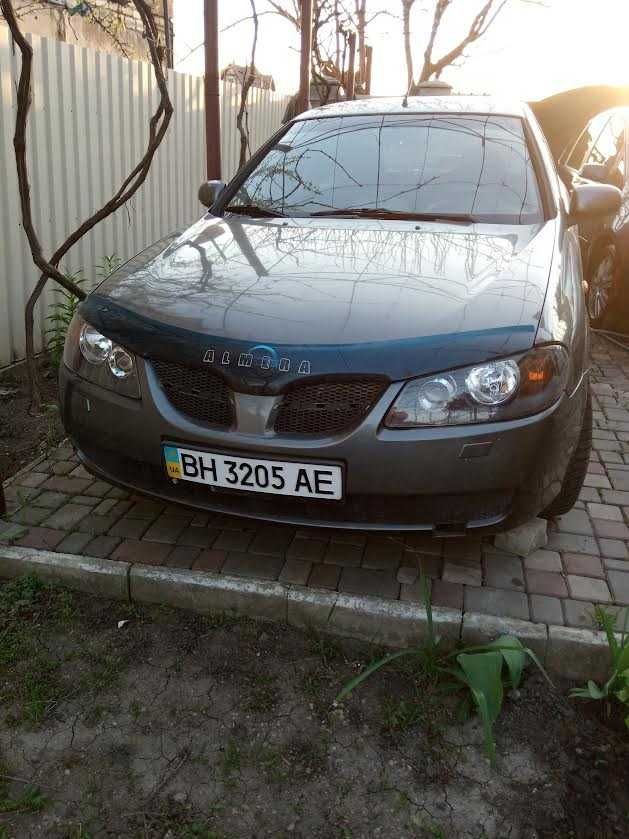 Продам Nissan Almera 2004  1.5