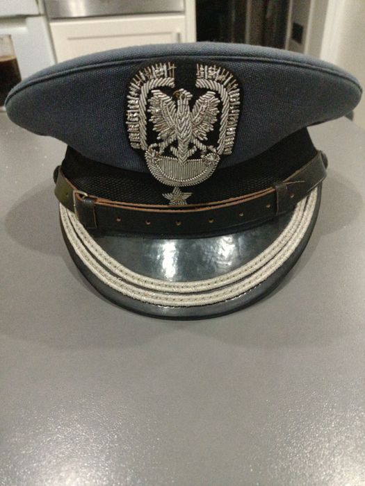 Wojskowa czapka oficera Wojsk Lotniczych PRL