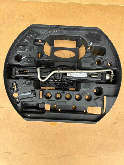 Wkład koła zapasowego Renault Laguna III