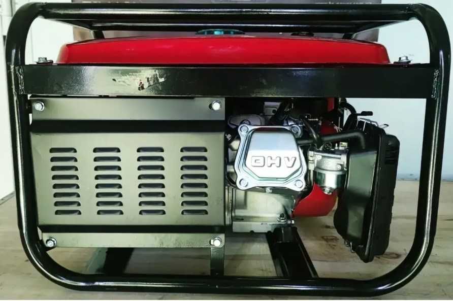 Генератор бензиновый Honda 3 кВт. Газогенератор Хонда EM6500CXS