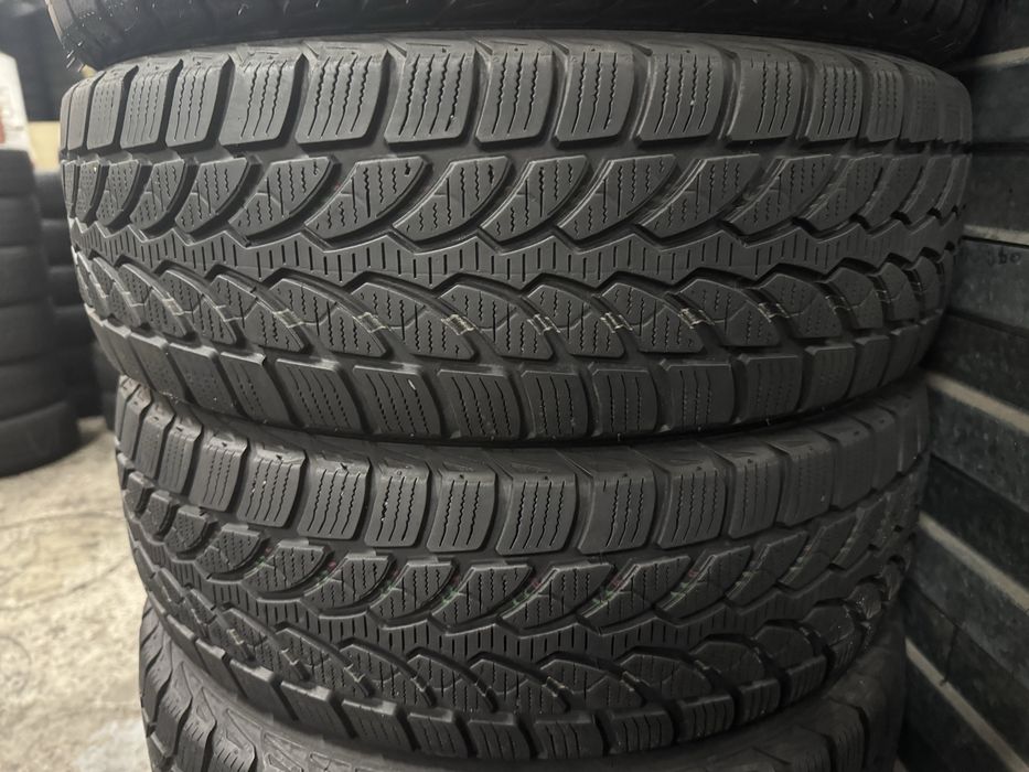 шини б.у зима 195/65 R15 Bridgestone Blizzak LM-32 склад резини