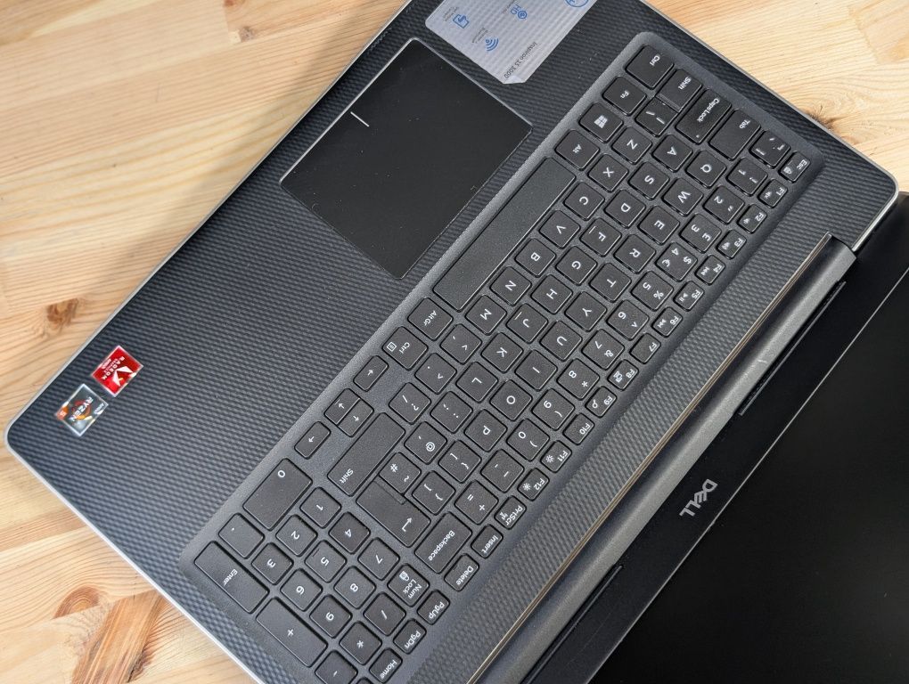•DELL insperon 3585 15.6* | RYZEN 5-2500U | 16GB DDR4 |500GB SSD